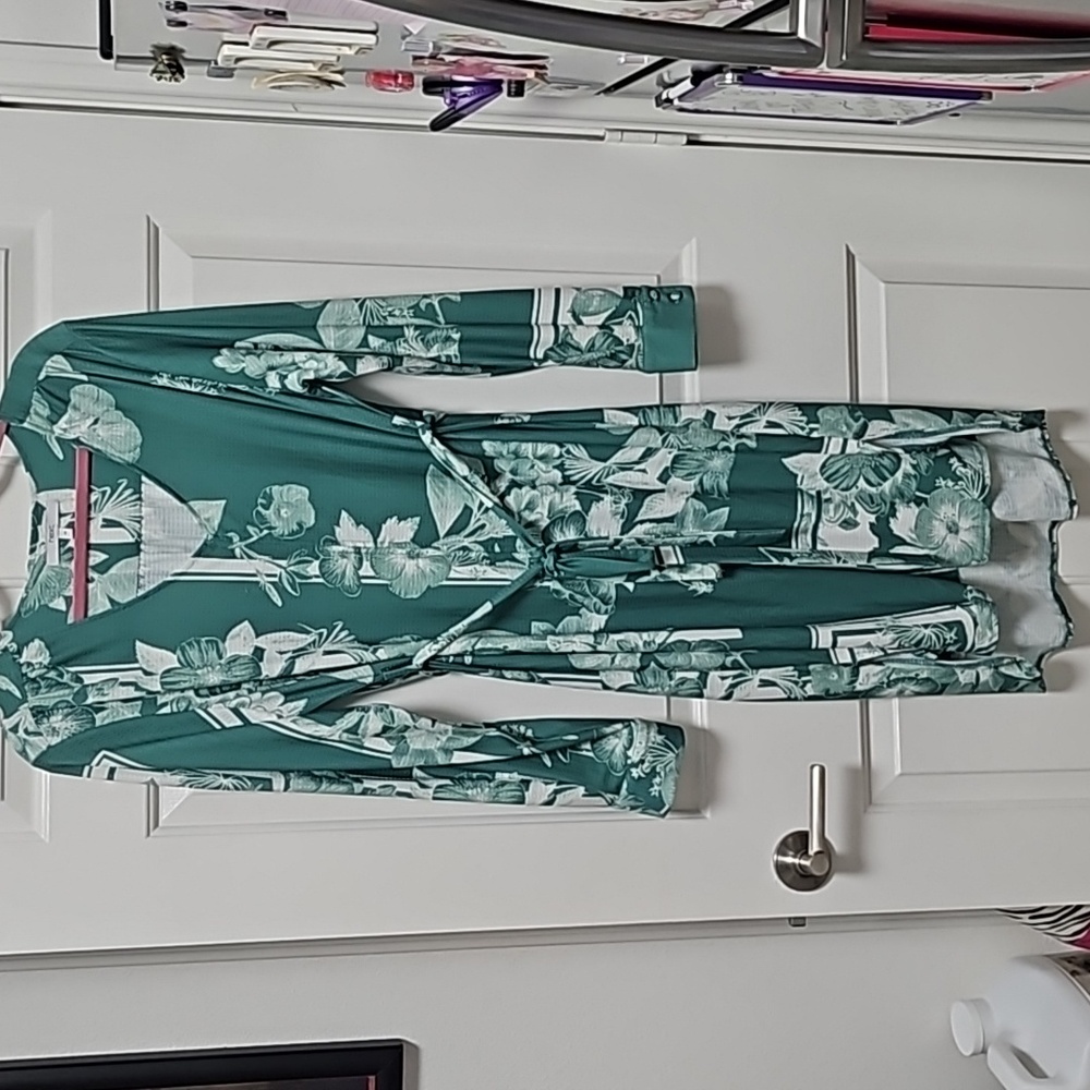 ✨️Beautiful Next Longsleeve Vneck Belted High/Low Floral Print Dress Size 18
